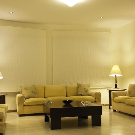Hotel Brilia チンボテ エクステリア 写真