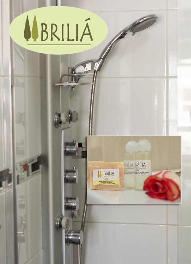 Hotel Brilia チンボテ 部屋 写真